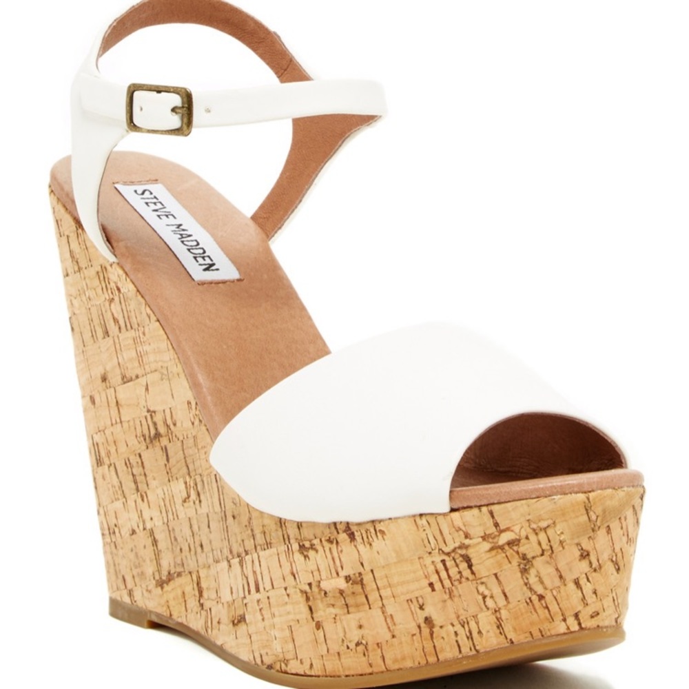 Steve Madden white “Korkey” wedge sandal summer